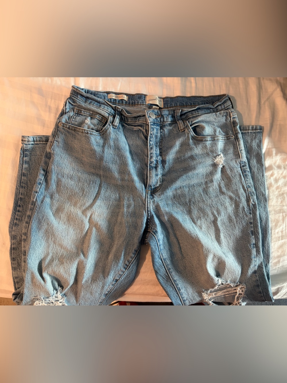 Light wash jeans